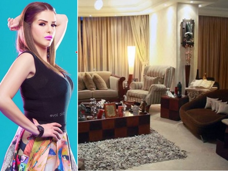 صور من داخل منزل الفنانة دنيا عبد العزيز وصور نجم شهير تتصدر صورها العائلية!